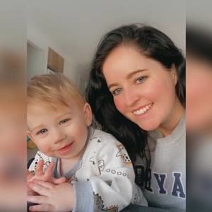 Meet your Posher, Caity